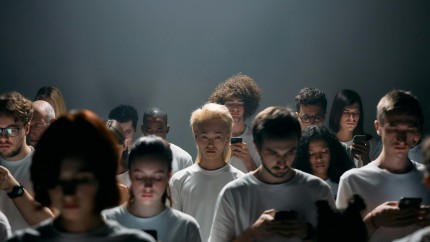 Criză globală de sănătate mintală la copii. Cum agravează problema rețelele sociale