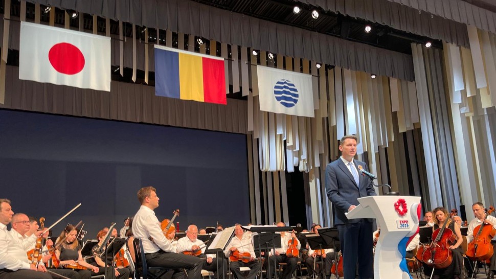 Călătorie de lux pe banii publici Noul președinte al Senatului își face vacanță în Japonia în timp ce Bolojan anunță tăieri de cheltuieli