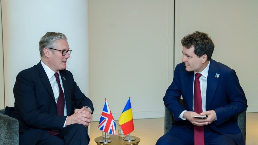 Nicușor Dan s-a întâlnit cu premierul Keir Starmer la Summitul NATO Am discutat despre relația strânsă dintre România și Regatul Unit. Posibilă întâlnire cu Trump