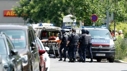 Masacrul de la școala din Austria. 11 morți și doi români răniți confirmă MAE