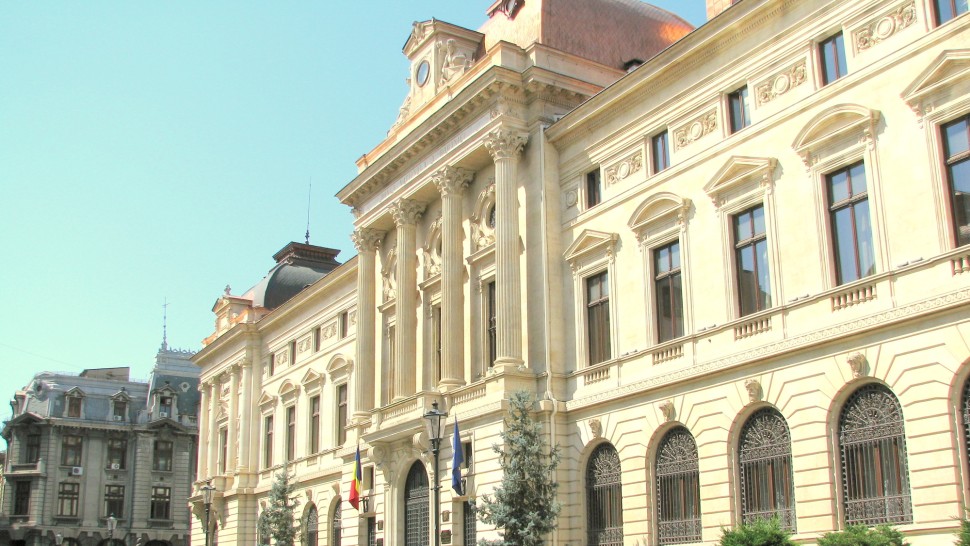 BNR lansează moneda de 100 de lei. Cum va arăta