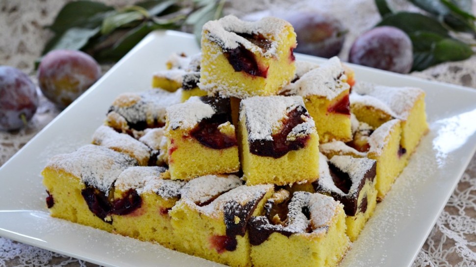 Idei deserturi cu prune. Toate rapid de făcut și delicioase