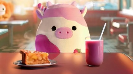 Jucăria Squishmallow care a cucerit TikTok-ul. De unde a apărut și cât costă
