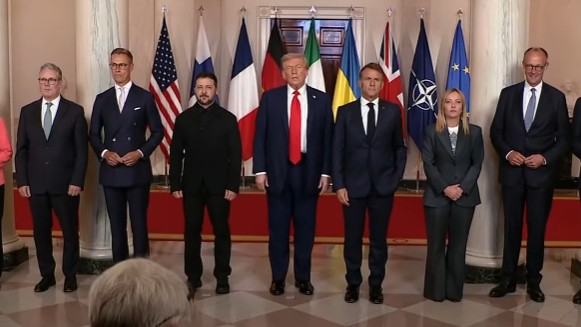 Trump față în față cu liderii europeni. Putin acceptă garanții de securitate spune Trump. A ridicat problema teritoriilor ocupate