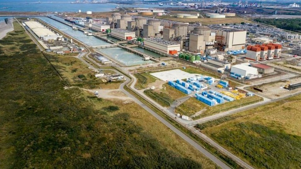 Patru reactoare nucleare oprite de urgență în Franța. Motivul o invazie de meduze