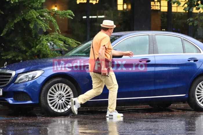 Romică Țociu, un actor în ploaie