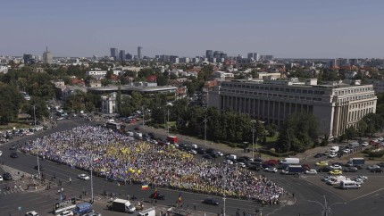 Guvernul vrea să știe care angajați au participat la protestul împotriva măsurilor de austeritate. Vor fi pedepsiți cu suspendarea plății salariului