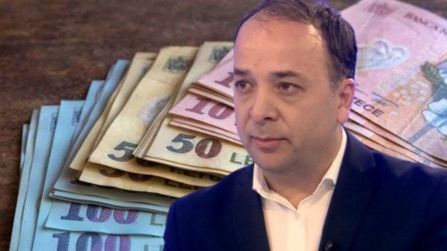 Guvernul poate interzice cumulul pensie-salariu. Avertismentul economistului Adrian Negrescu