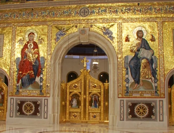 CATEDRALA INTERIOR