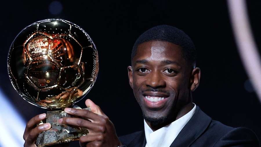 A fost desemnat câștigătorul Balonului de Aur 2025. El este atacantului francez al echipei PSG Ousmane Dembele