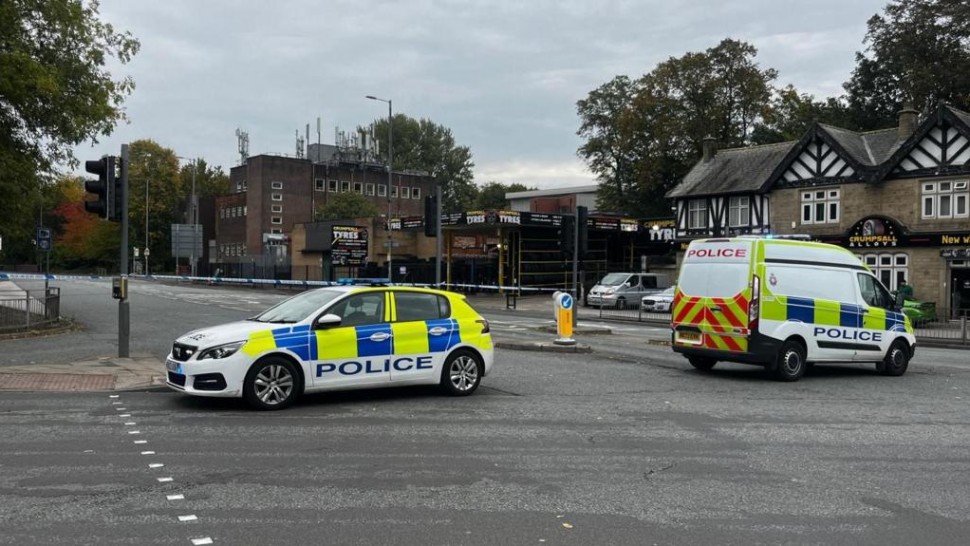 Una dintre victimele masacrului de la sinagoga din Manchester a fost de fapt împuşcată de poliţiştii
