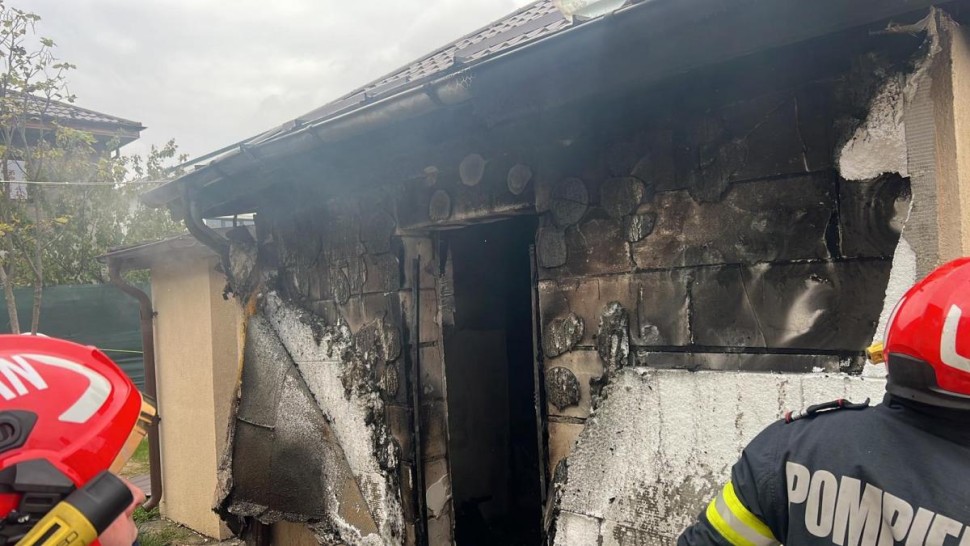 Incendiu la un cămin de bătrâni din localitatea Cornetu județul Ilfov. Un mort și 34 de persoane evacuate