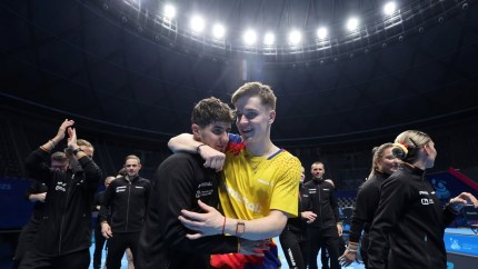 UPDATE Echipele României la tenis de masă masculin și feminin medaliate cu argint la Campionatul European Urmează finala băieților