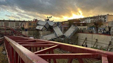 O puternică tornadă a lovit nordul Parisului. Un mort patru răniți și importante pagube materiale VIDEO