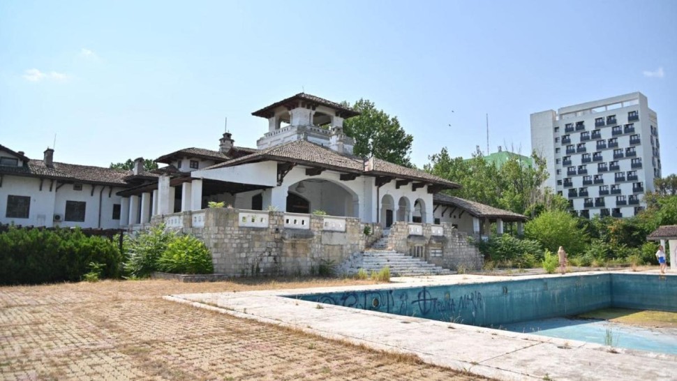 Vila Regală din Mamaia intră într-un amplu proces de restaurare. Terenul a intrat în administrarea Ministerului Culturii