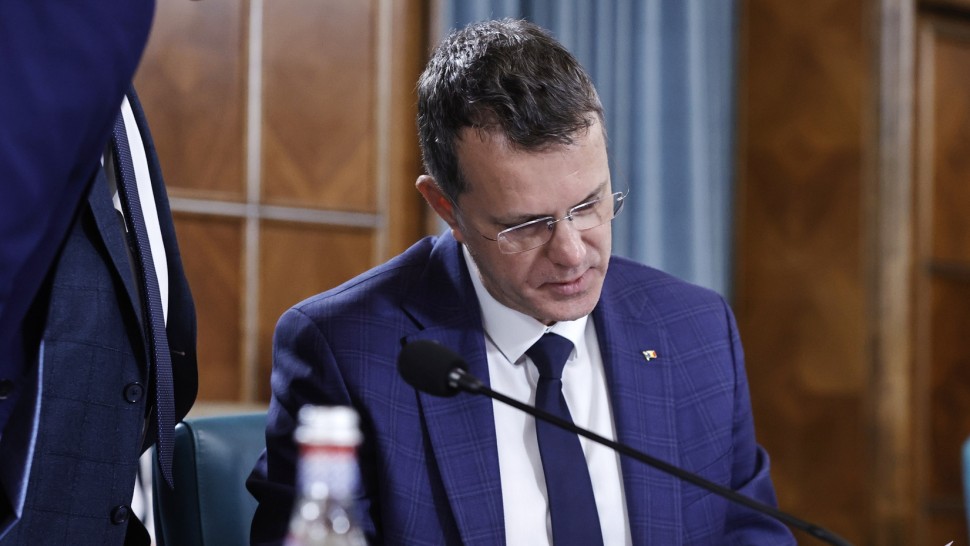 Ministrul Ionuț Moșteanu nu cedează privind veniturile militarilor Situația are implicații majore pentru securitatea națională