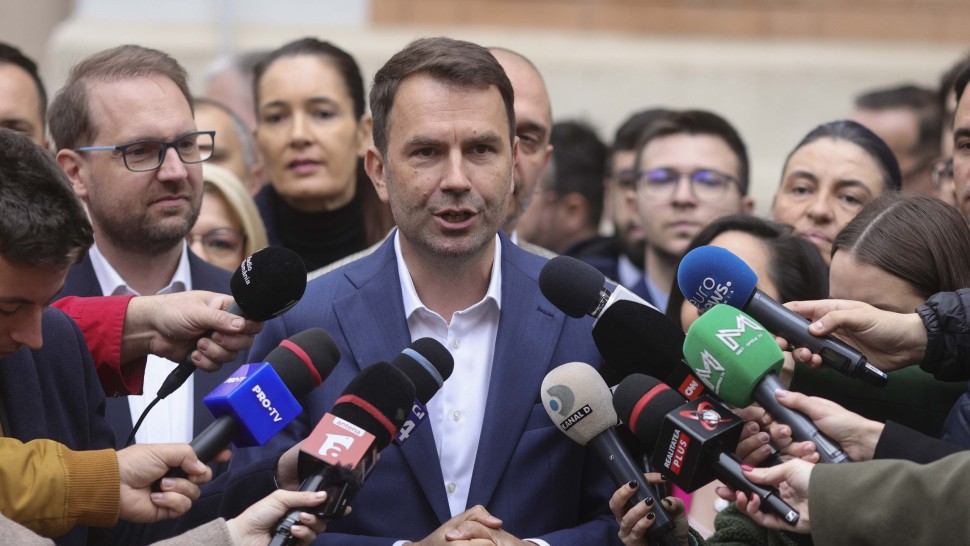 Cătălin Drulă și-a depus candidatura din partea USR pentru Primăria Capitalei Bucureştiul are nevoie de un primar care lucrează pentru oameni nu pentru reţele de interese