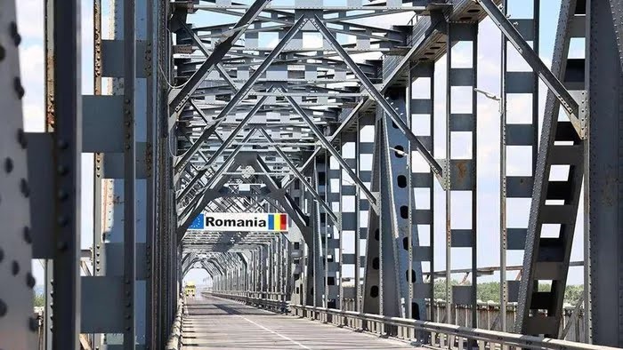 Se închide circulația pe Podul Prieteniei. Autoritățile anunță rutele ocolitoare