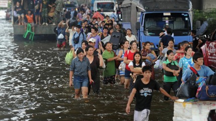 Ploile torențiale au făcut dezastru în Thailanda. Cel puţin 13 morţi și 1.200 de persoane evacuate în urma viiturilor