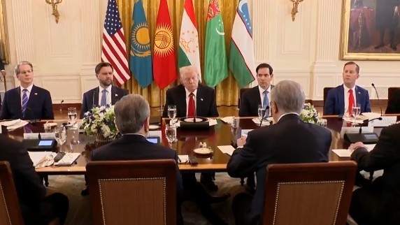 Donald Trump i-a primit la Casa Albă pe liderii a cinci foste republici sovietice Au o importanţă imensă şi un potenţial incredibil