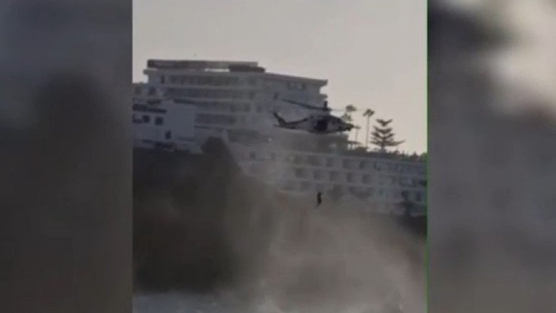 Tragedie în Tenerife UPDATE. MAE confirmă moartea a doi turiști români din cauza valurilor uriașe