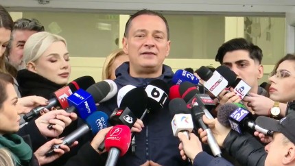 Daniel Băluță primele declarații după ce a ieșit din secția de votare Am votat pentru a face mai multe pentru oameni și a nu irosi acest mandat scurt pe certuri și politică VIDEO