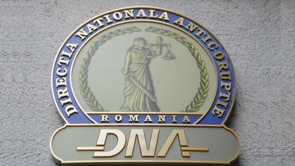 Percheziţii DNA Cluj la 23 de adrese din Bucureşti şi patru judeţe Șeful Autorităţii Rutiere Române vizat de anchetă UPDATE Reacția lui Sorin Grindeanu