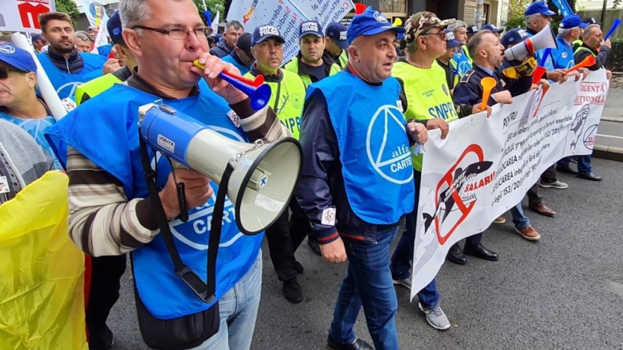 Patru confederaţii sindicale protestează joi la Palatul Cotroceni. Se cere medierea Preşedinţiei