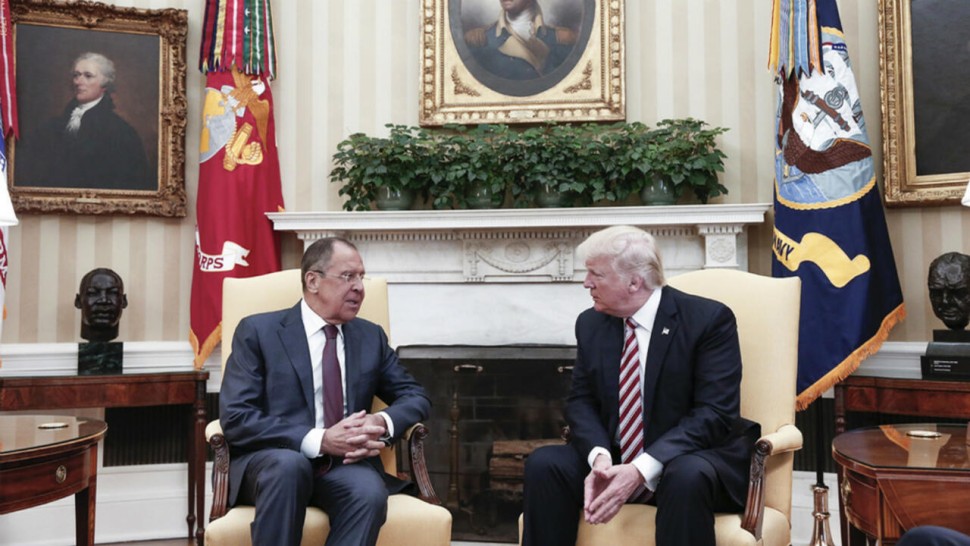 Lavrov îl acuză pe Trump în Consiliul Federației că nu se grăbeşte să ridice sancţiunile impuse Rusiei ci le extinde