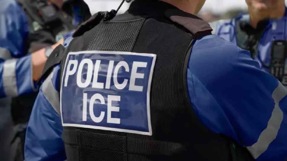 Cel puțin 10 români reținuți de ICE în raidurile din SUA. Migranții sunt trimiși în state cu legislație dură și sisteme de detenție extinse