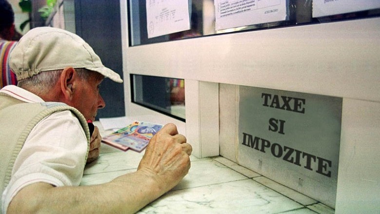 Guvernul vrea să sancționeze primăriile care nu colectează destui bani din taxe. Banii de la buget vor veni după performanțe