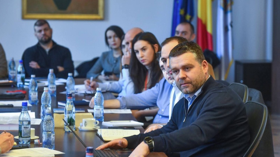 CGMB a respins majorarea tarifului călătoriei STB de la 3 la 5 lei. Prima reacție a primarului Ciucu Sunt extrem extrem de îngrijorat