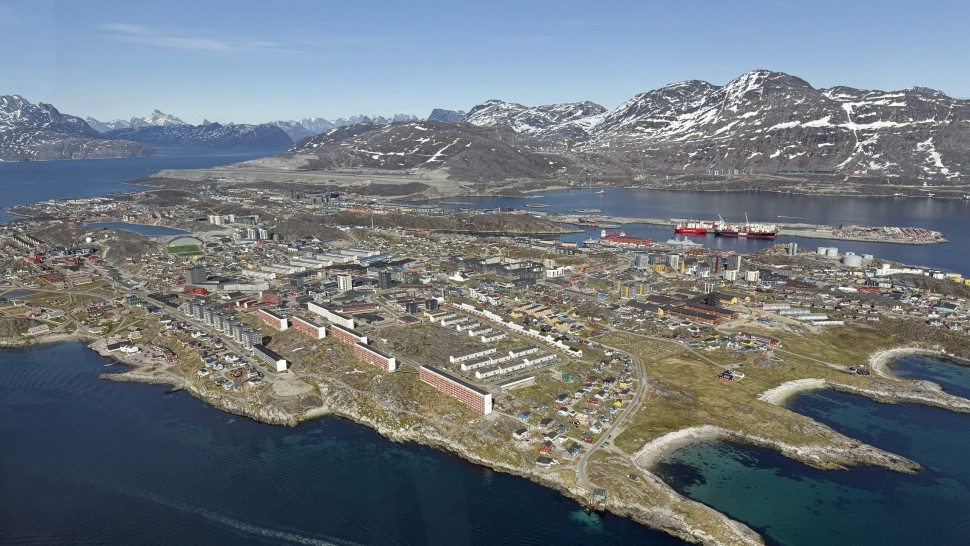 Comorile ascunse sub gheața Groenlandei. De aici interesul major al lui Trump