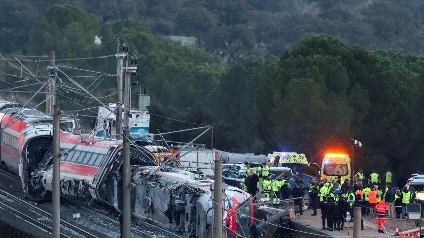 Primele concluzii  în cazul tragediei feroviare din Spania. Eroarea umană este exclusă. Ce au găsit anchetatorii