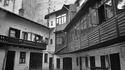 Casa Tattarescu singura reședință în formă de han din București. Cum i-au permis comuniștii nepoatei marelui pictor să rămână în locuință