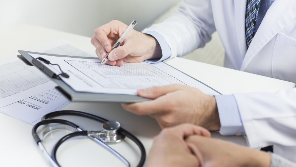 Începând cu 1 februarie prima zi de concediu medical nu va mai fi plătită. Probleme și pentru companii