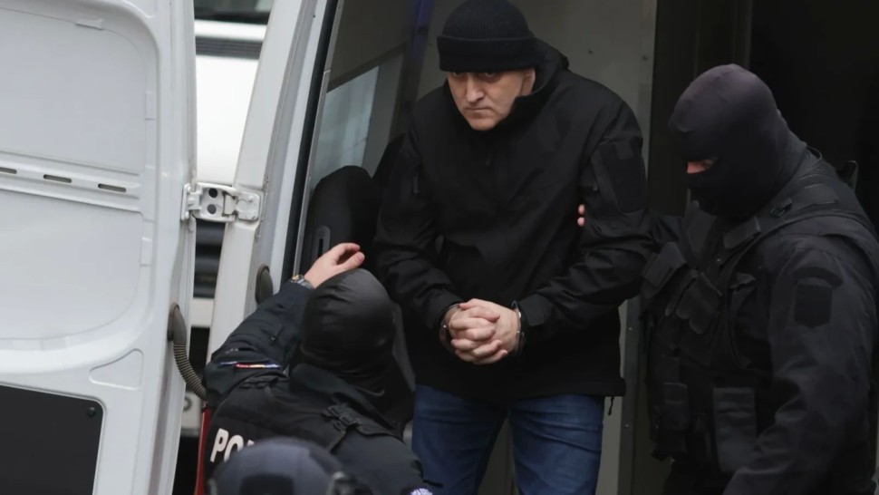 Magistrații ÎCCJ decid astăzi dacă Horaţiu Potra fiul şi nepotul său rămân în arest sau vor fi eliberați