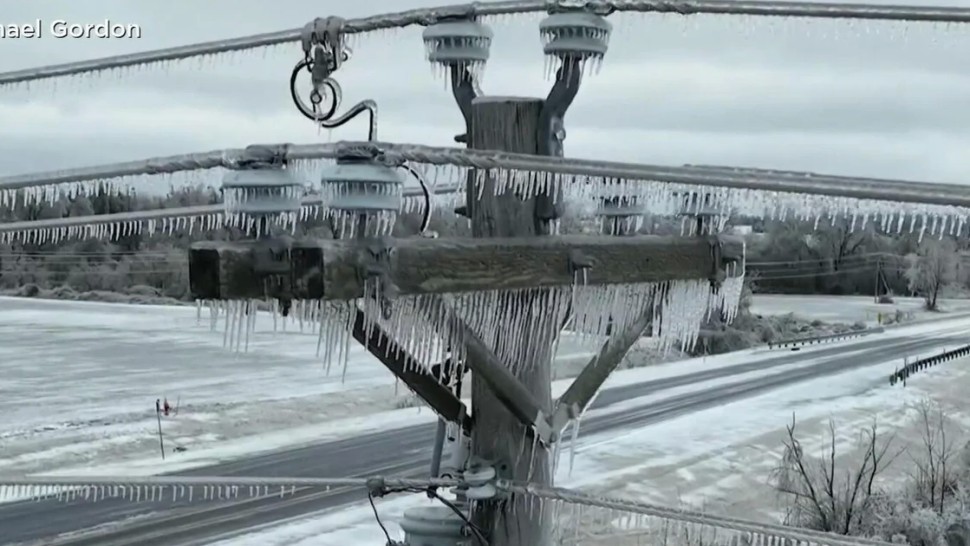 Furtuna de iarnă din SUA a făcut peste 29 de morţi și a lăsat 670.000 de locuinţe fără curent. Temperaturi și de -45 de grade