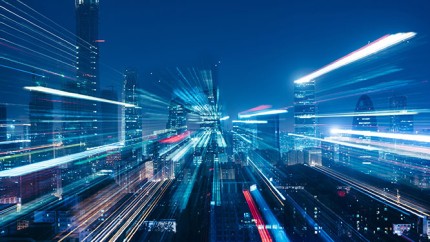 Vin bani europeni pentru curent mai ieftin. România primește 104 milioane de euro pentru proiectul CARMEN autostrada inteligentă de energie