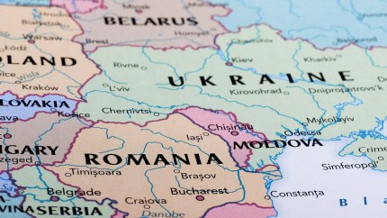 Țara noastră omisă de Kiev în acordul de dublă cetăţenie a românilor din Ucraina. PSD solicită răspunsuri urgente