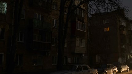 Sistemul energetic al Ucrainei în colaps. Zelenski pregătește declararea stării de urgență
