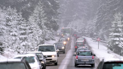 Trafic de coșmar pe Valea Prahovei. Cozi de până la 7 kilometri