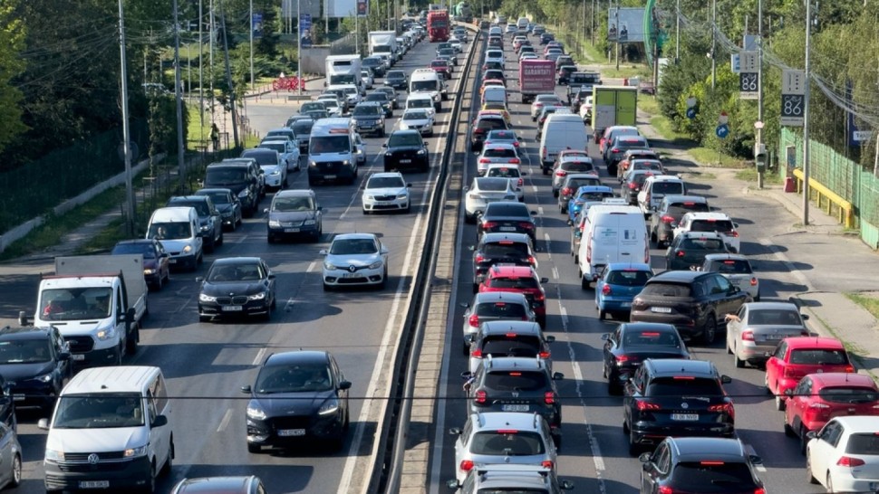 Viața în ambuteiaj. Bucureștenii au petrecut peste 7 zile în trafic în 2025 mult mai mult decât locuitorii altor capitale europene