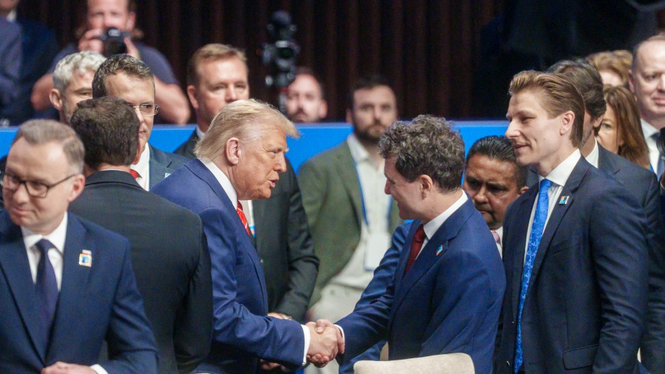 Nicușor Dan prima reacție privind participarea la Consiliului pentru Pace Suntem încă în discuţii. Președintele tinde să refuze însă invitația lui Trump surse 
