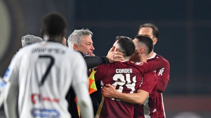 Antrenorul Cristiano Bergodi a fost suspendat o lună. Sancțiuni după incidentele de la derby-ul cu CFR Cluj
