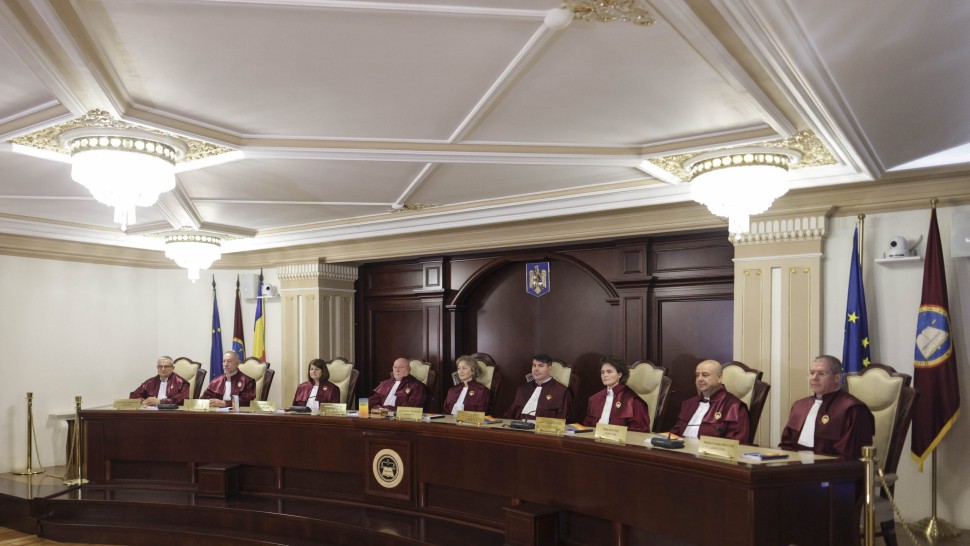 A cincea amânare consecutivă la CCR Ministru România a pierdut oficial 231 milioane de euro bani europeni nerambursabili