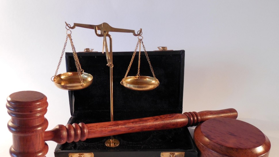 Înalta Curte cere sesizarea Curții de Justiție a UE privind legea pensiilor magistraților. Se reclamă un tratament discriminatoriu și reducerea siguranței financiare