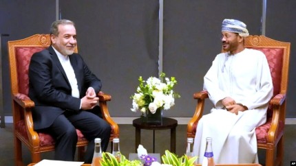 Iranul și SUA au început negocierile în Oman Discuții cruciale în contextul unei confruntări iminente