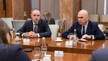 Ilie Bolojan și ministrul Nazare față în față cu evaluatorii de la Moodys Ratings. Mizele discuțiilor pentru bugetul României