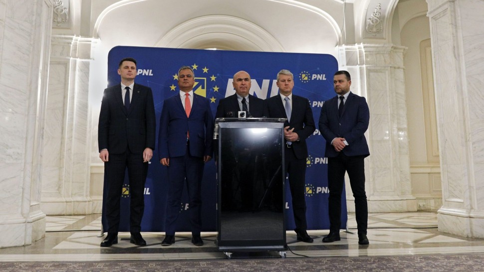 Ședință PNL la Vila Lac UPDATE Bolojan a obținut votul de încredere al liberalilor. Nemulțumiri în cadrul partidului